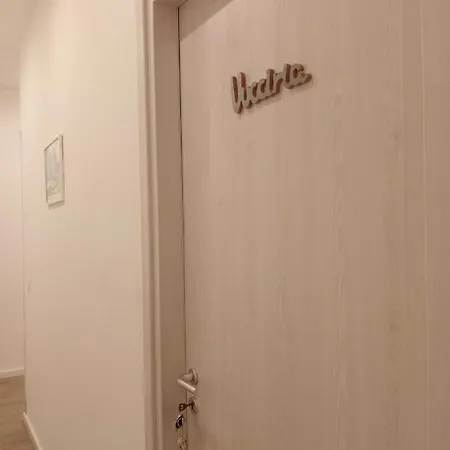 招待所 Dietro Il Massimo 3*