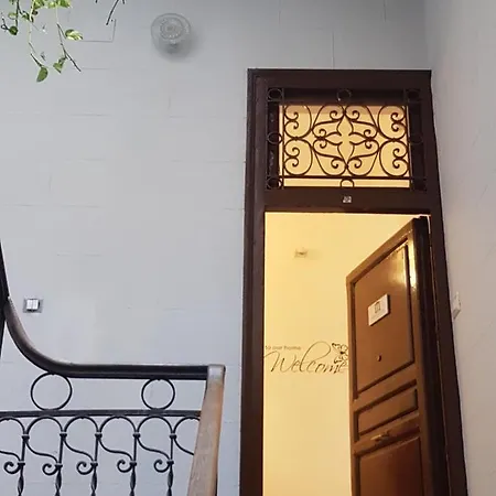 招待所 Dietro Il Massimo 3*