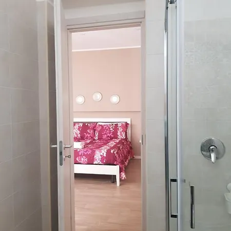 Dietro Il Massimo Guest house 3*